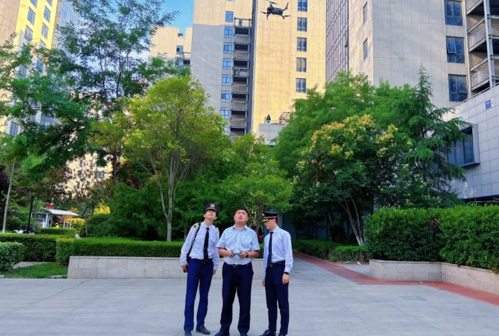 報(bào)告！魯商服務(wù)“空中巡檢員”已上崗，“頭頂安全”有保障
