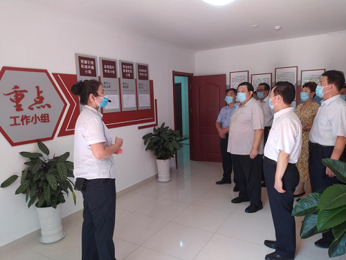 濰坊市政協(xié)領(lǐng)導(dǎo)蒞臨泰安魯商中心進(jìn)行工作調(diào)研